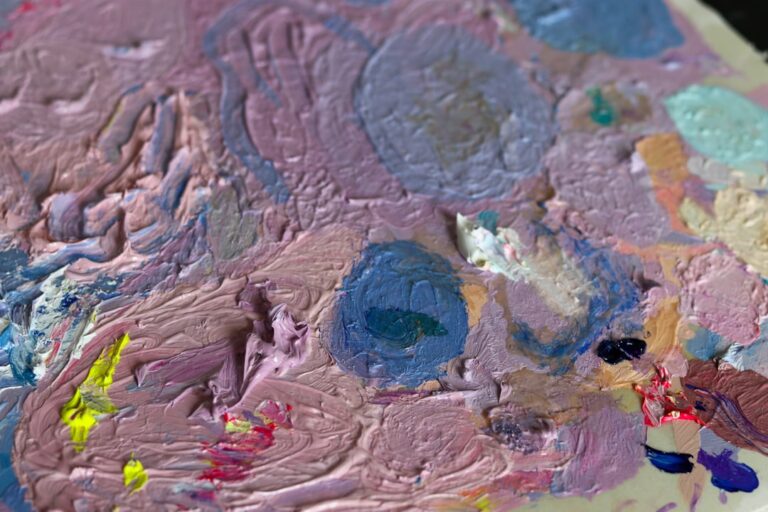 Transform Your Art Projects with Vividspalette’s Quality Products